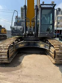 Buy XCMG LW600E Used Loader / 6 Buy XCMG LW600E Used Loader / 6