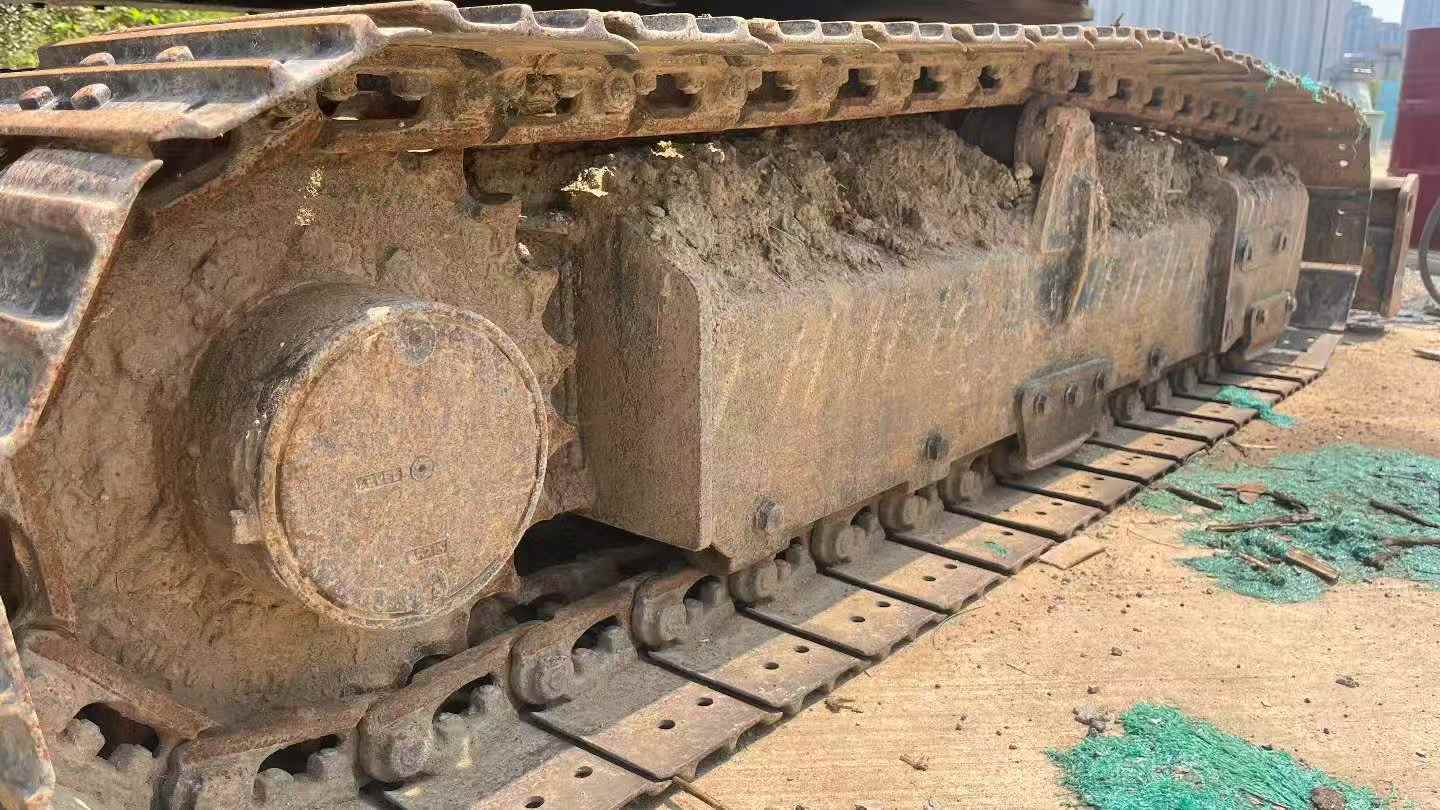 Buy Hyundai HX55 Used Excavator / 4