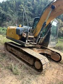 Buy XCMG XE135B Used Excavator / 2 Buy XCMG XE135B Used Excavator / 2