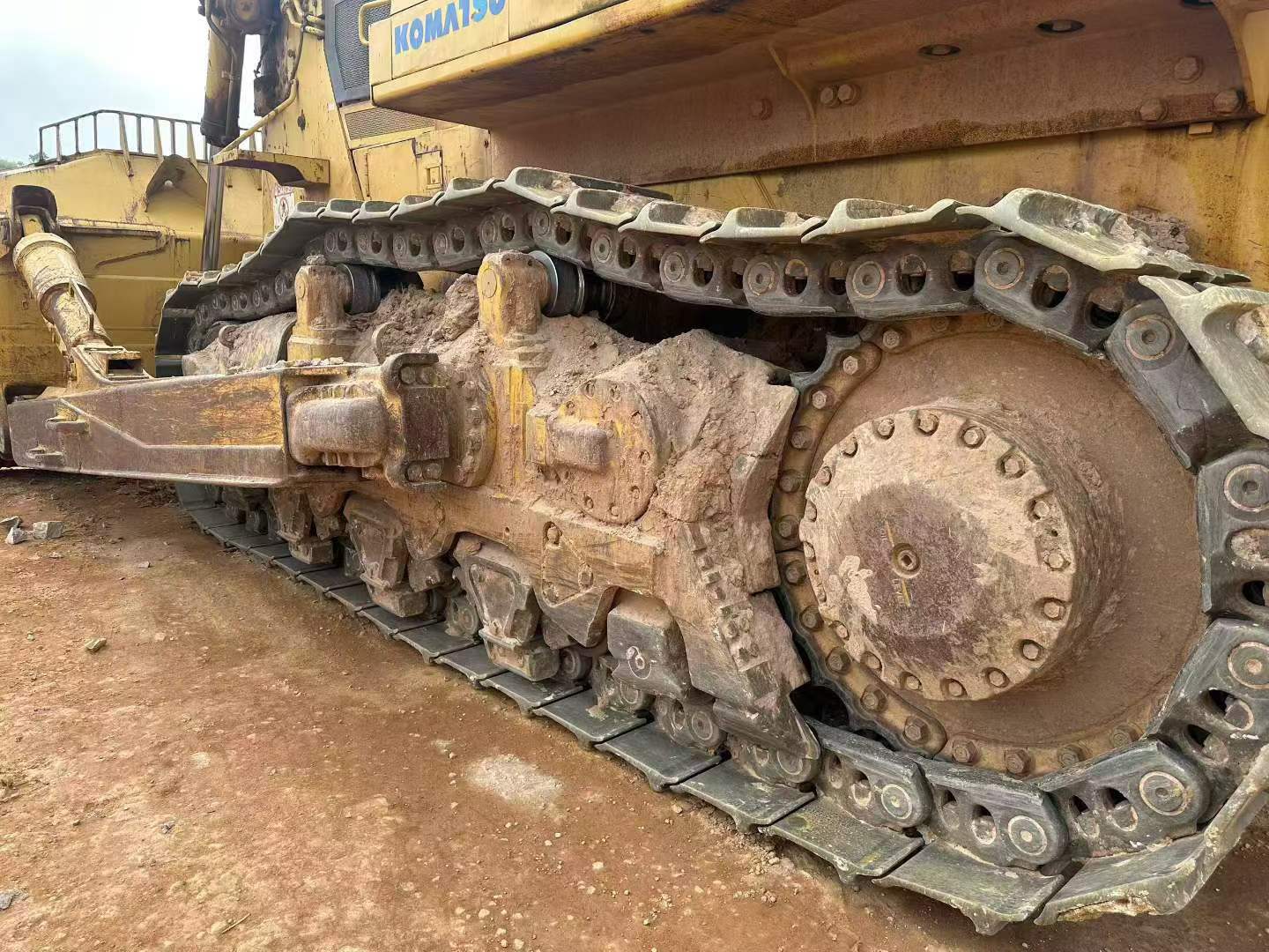 Buy Komatsu WA475-10 Used Excavator / 6