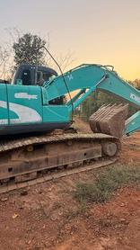 Buy Kobelco SK210 Used Excavator / 4 Buy Kobelco SK210 Used Excavator / 4
