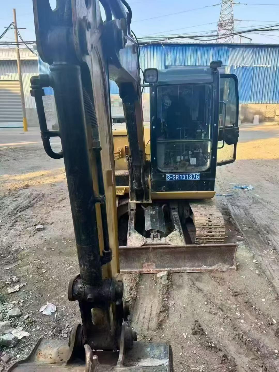 Buy Caterpillar 305.5 Used Excavator / 2
