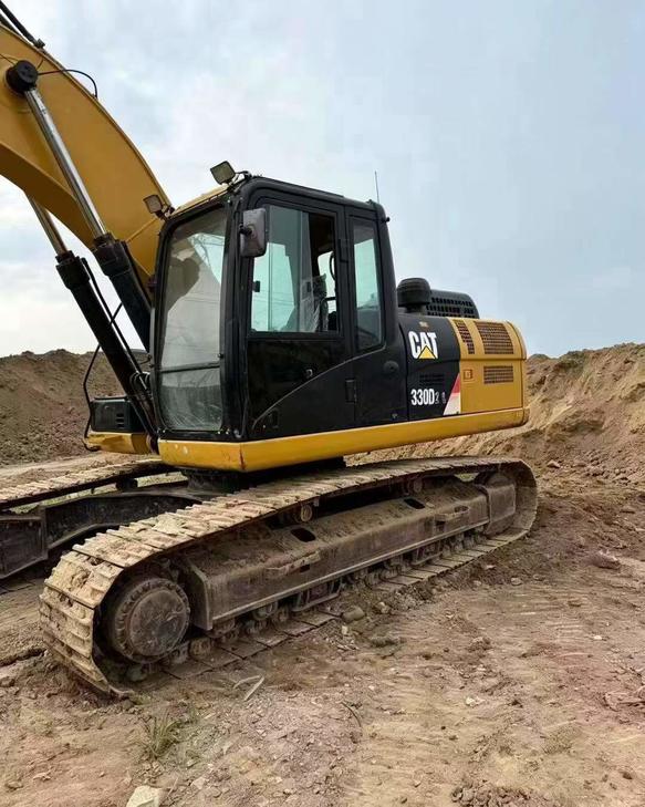 Buy Caterpillar 326DL Used Excavator / 1