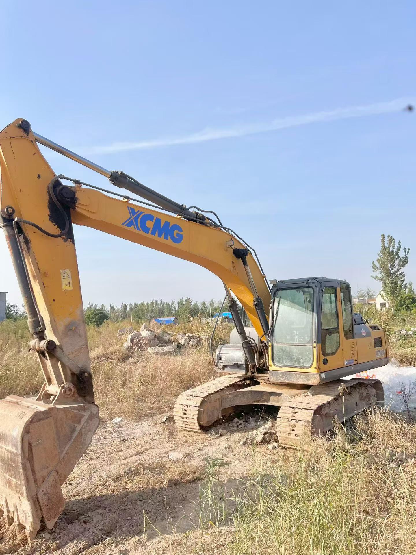 Купить XCMG XE200 Подержанный Экскаватор