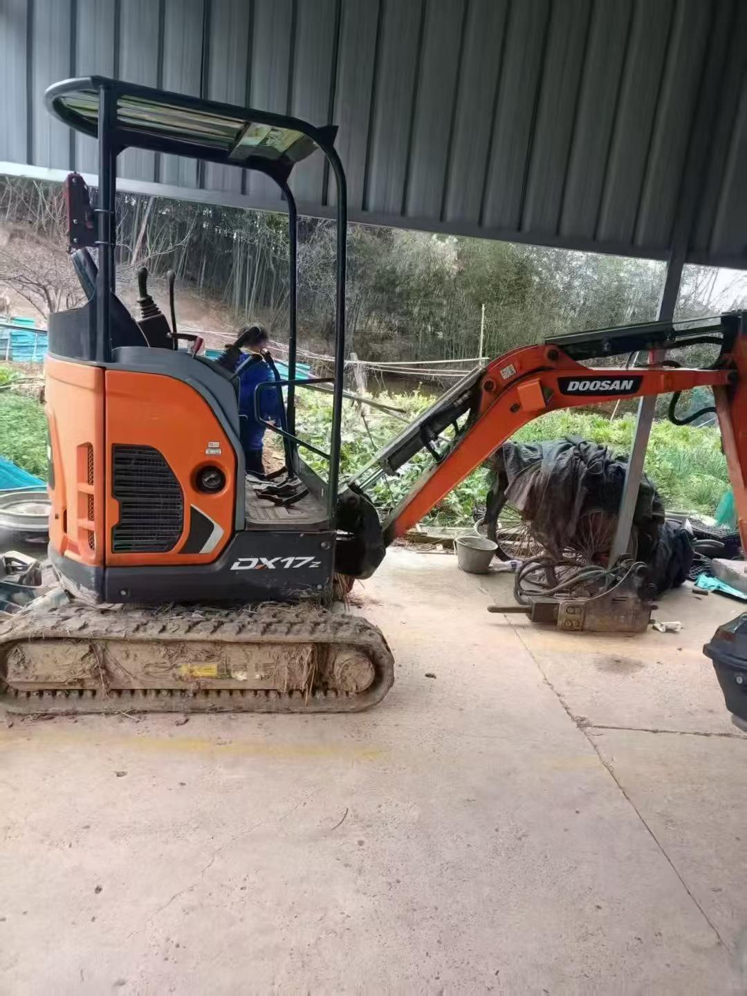 Buy Doosan DX17z Used Excavator / 5