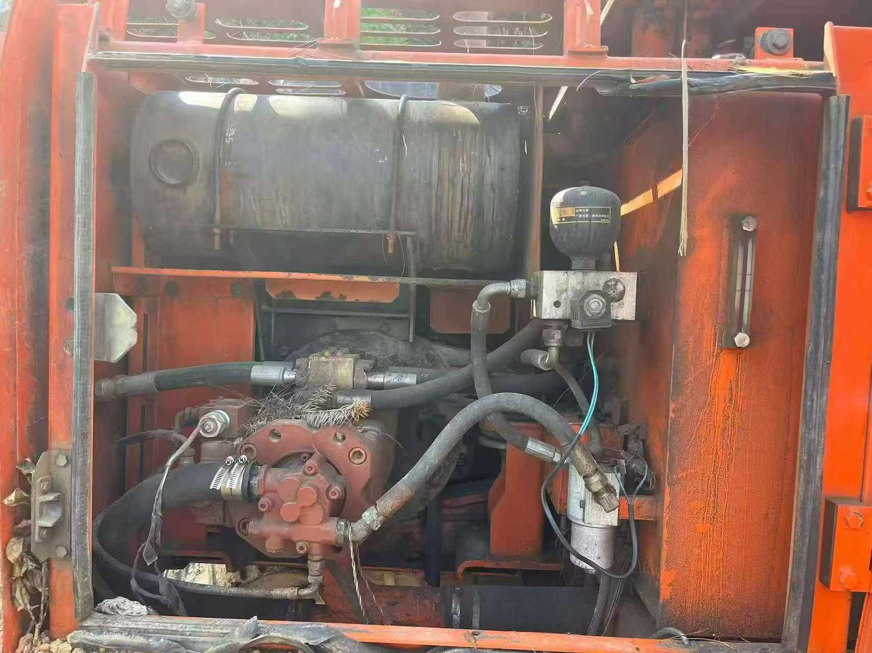 Buy Doosan DH150 Used Excavator / 9