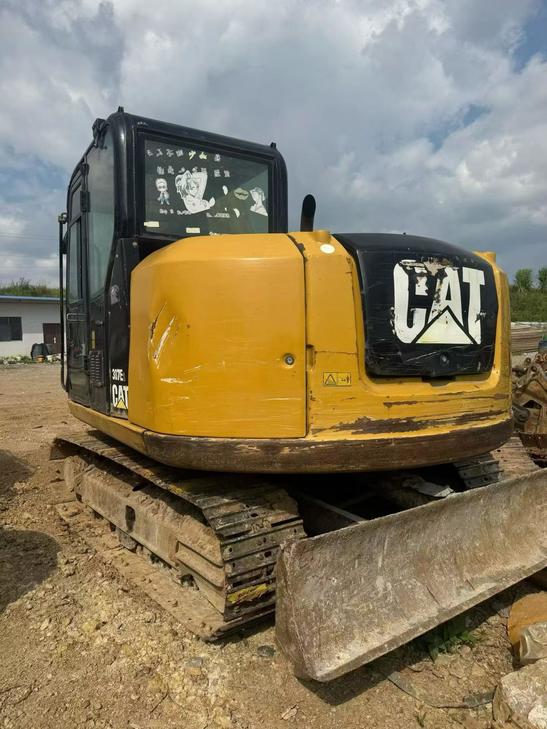 Buy Caterpillar 307B Used Excavator / 1