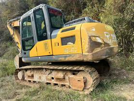 Buy XCMG XE135B Used Excavator / 3 Buy XCMG XE135B Used Excavator / 3