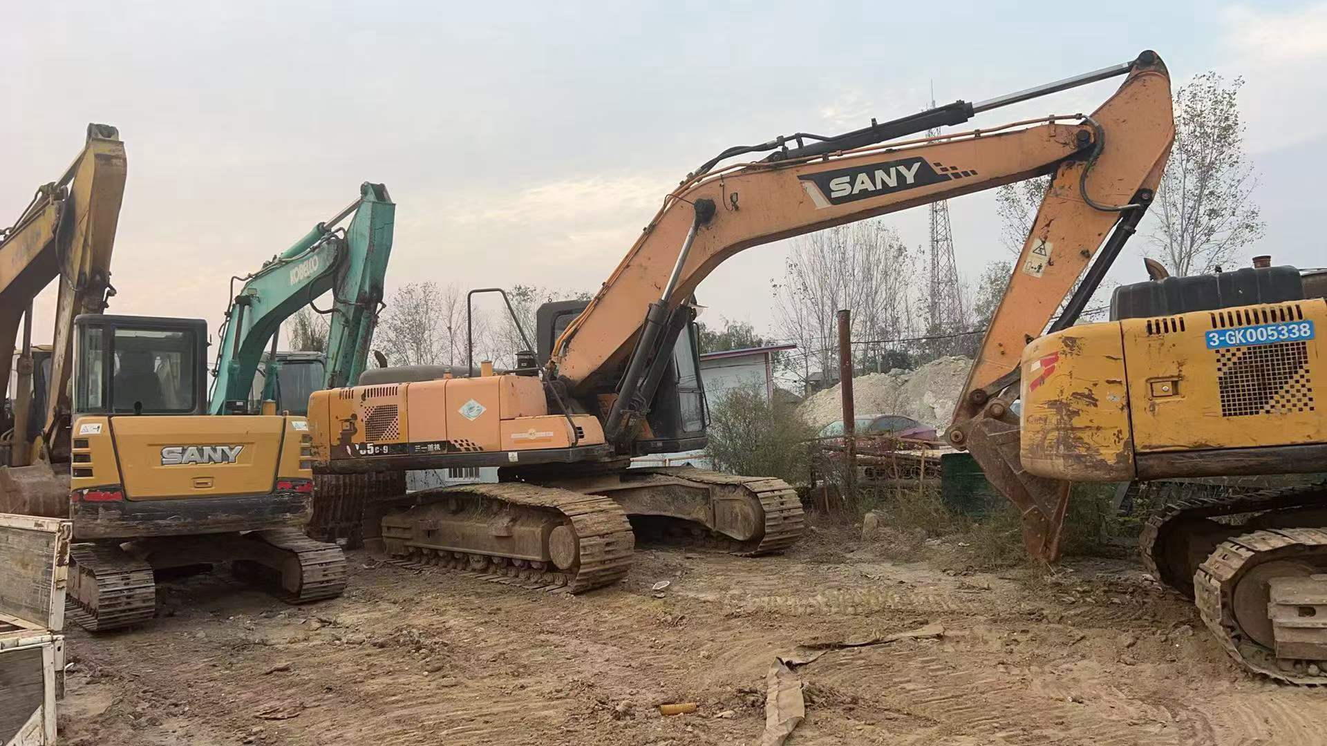 Buy Sany SY215C Used Excavator / 6