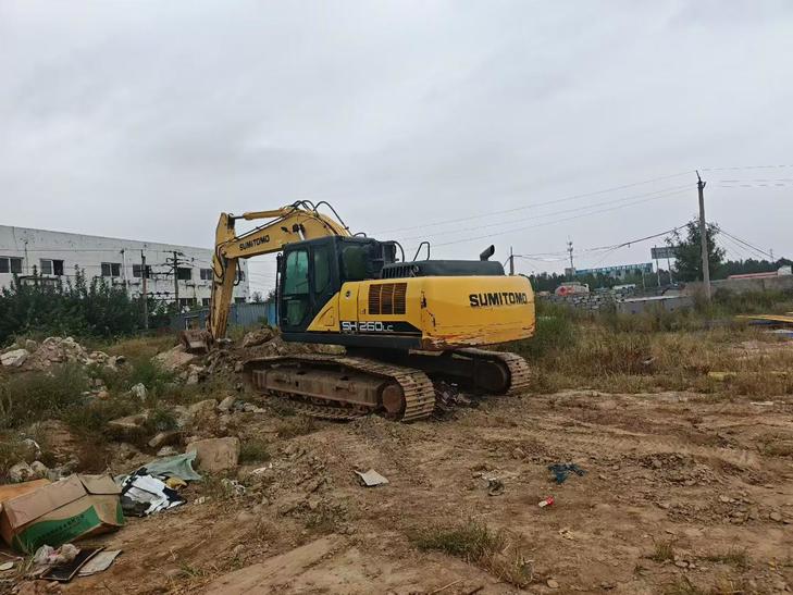 Buy Sumitomo S260 Used Excavator / 1