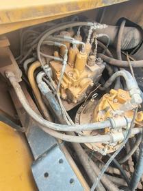 Buy Sany SY365C Used Excavator / 3 Buy Sany SY365C Used Excavator / 3