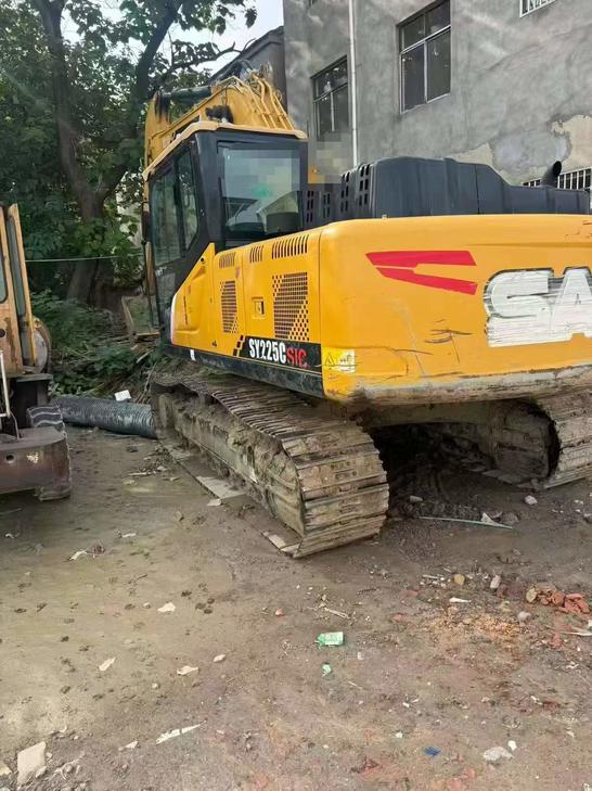 Buy Sany SY215C Used Excavator / 1