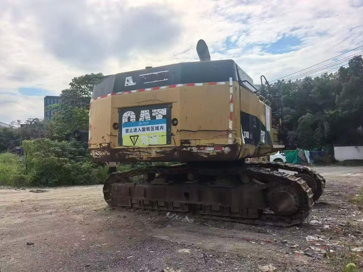 Buy Caterpillar 374D Used Excavator / 9