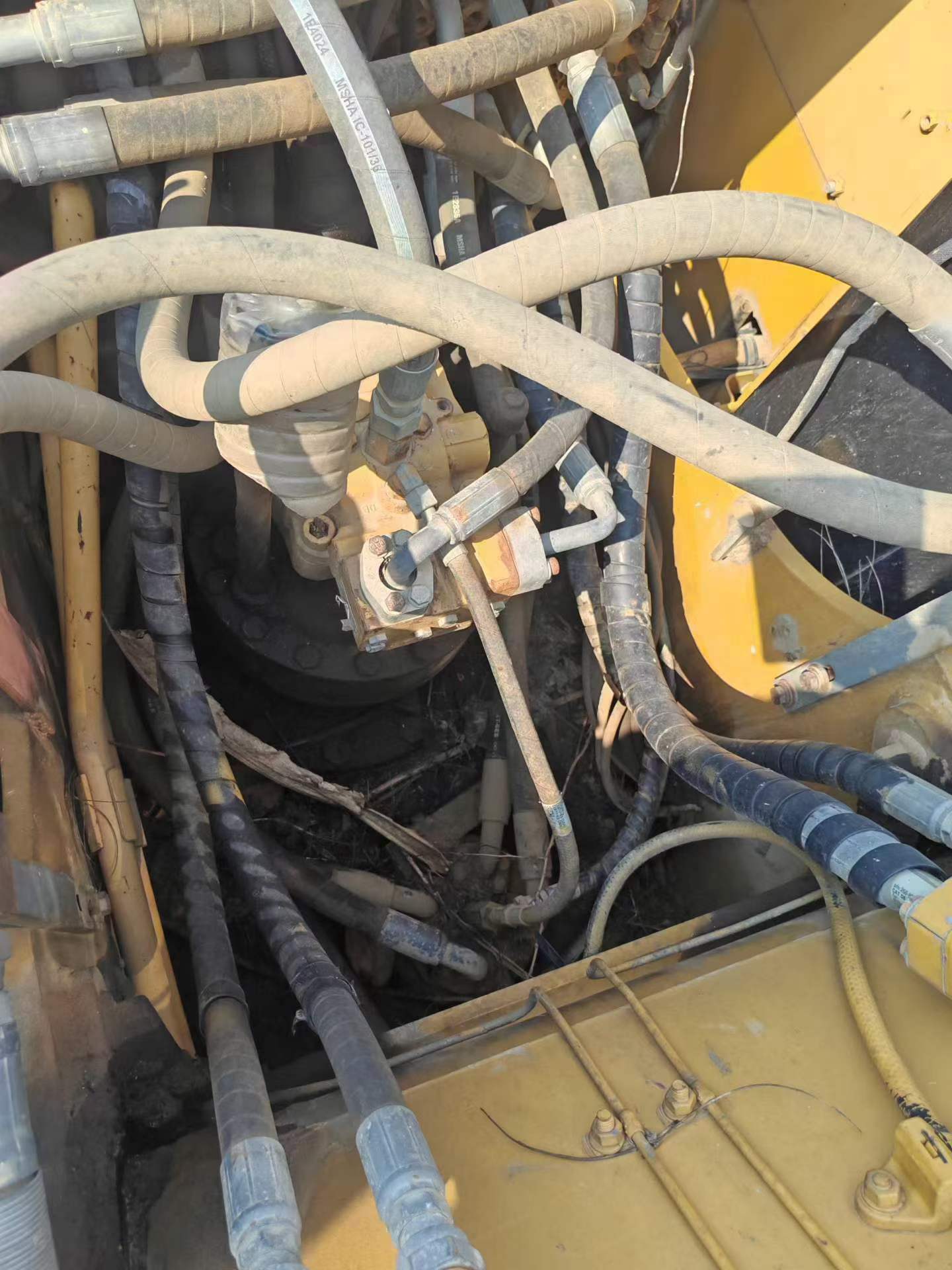 Buy Caterpillar 323 Used Excavator / 3