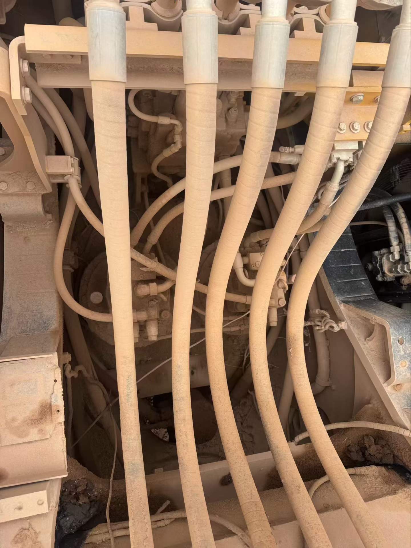 Buy Sany SY650H Used Excavator / 3