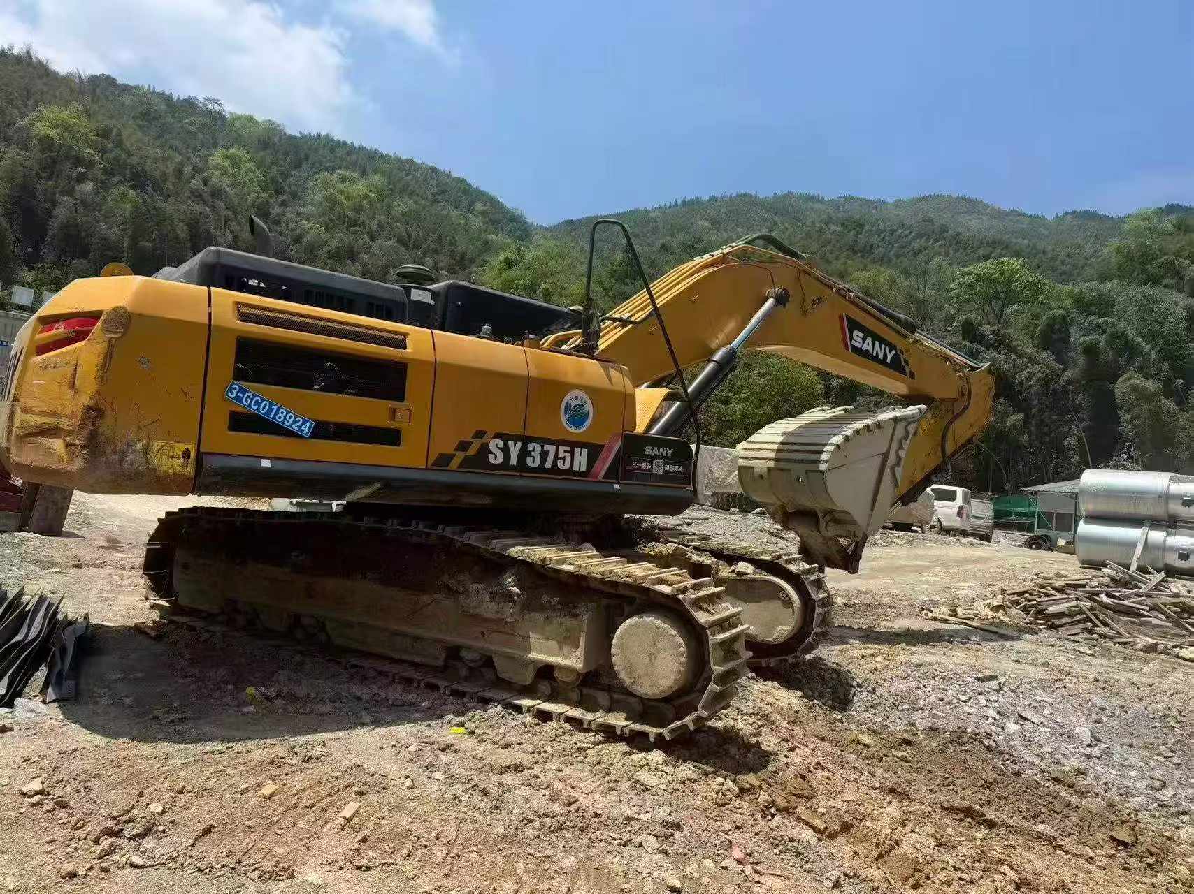 Compre Excavadora Sany SY375H Usada / 2