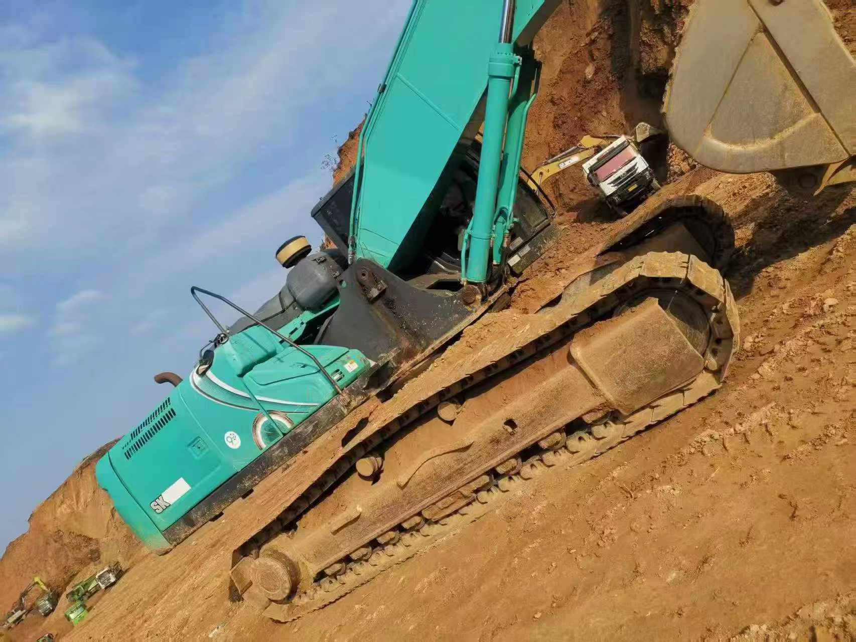 Compre Excavadora Kobelco SK350-8 Usada / 2