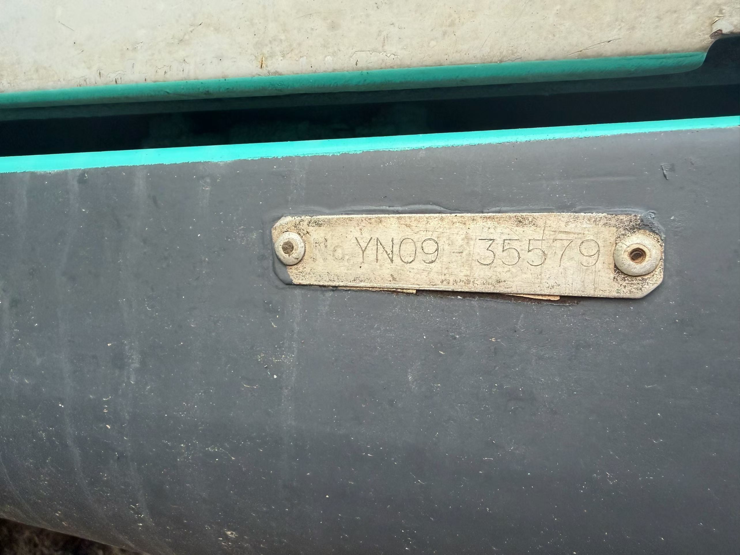 Buy Kobelco SK200-2 Used Excavator / 4
