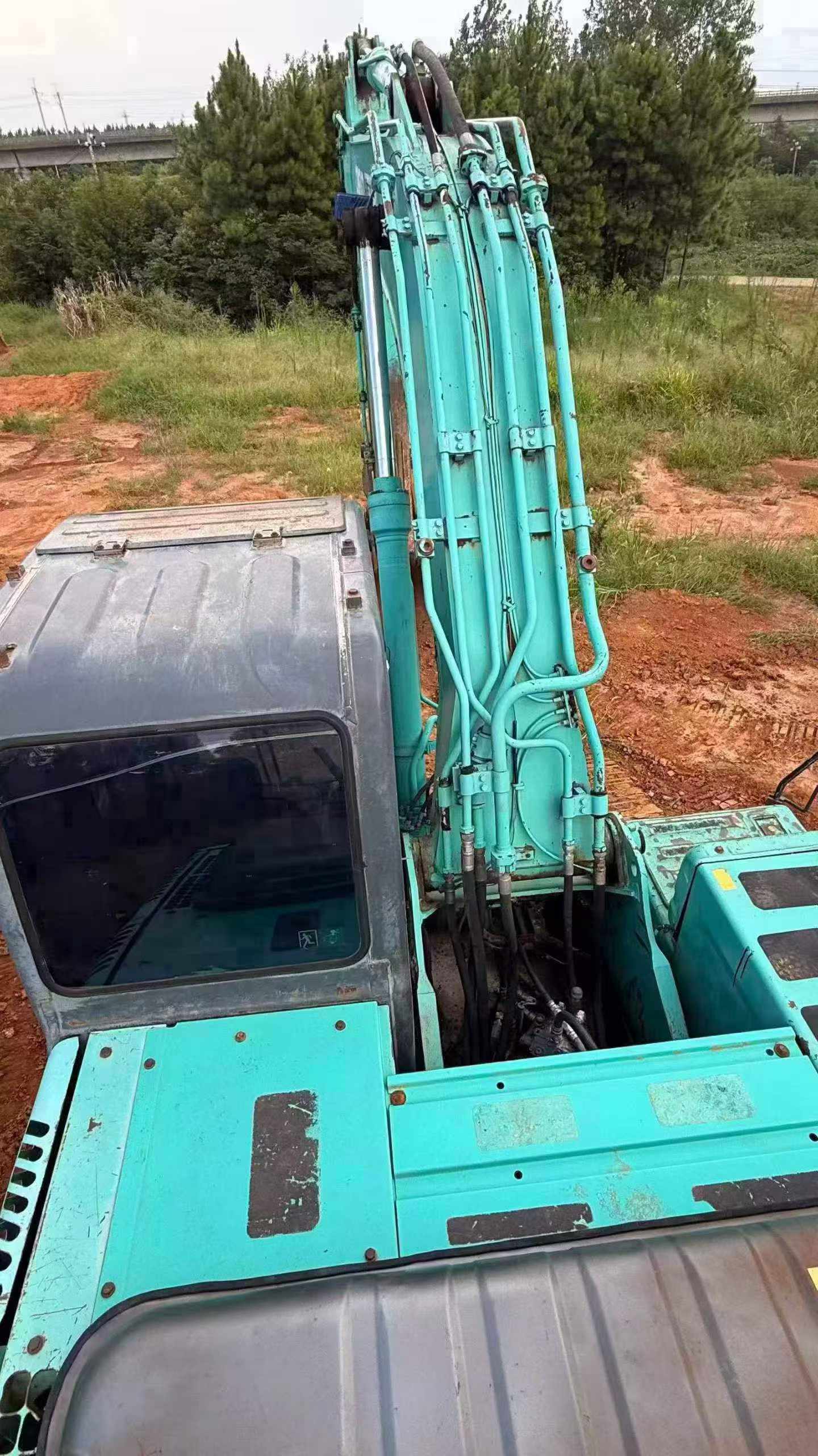 Buy Kobelco SK200-YN12 Used Excavator / 3