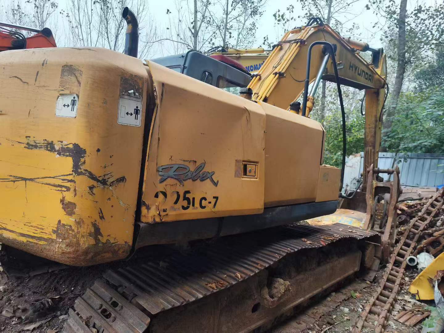 Buy Hyundai R225-7 Used Excavator / 5