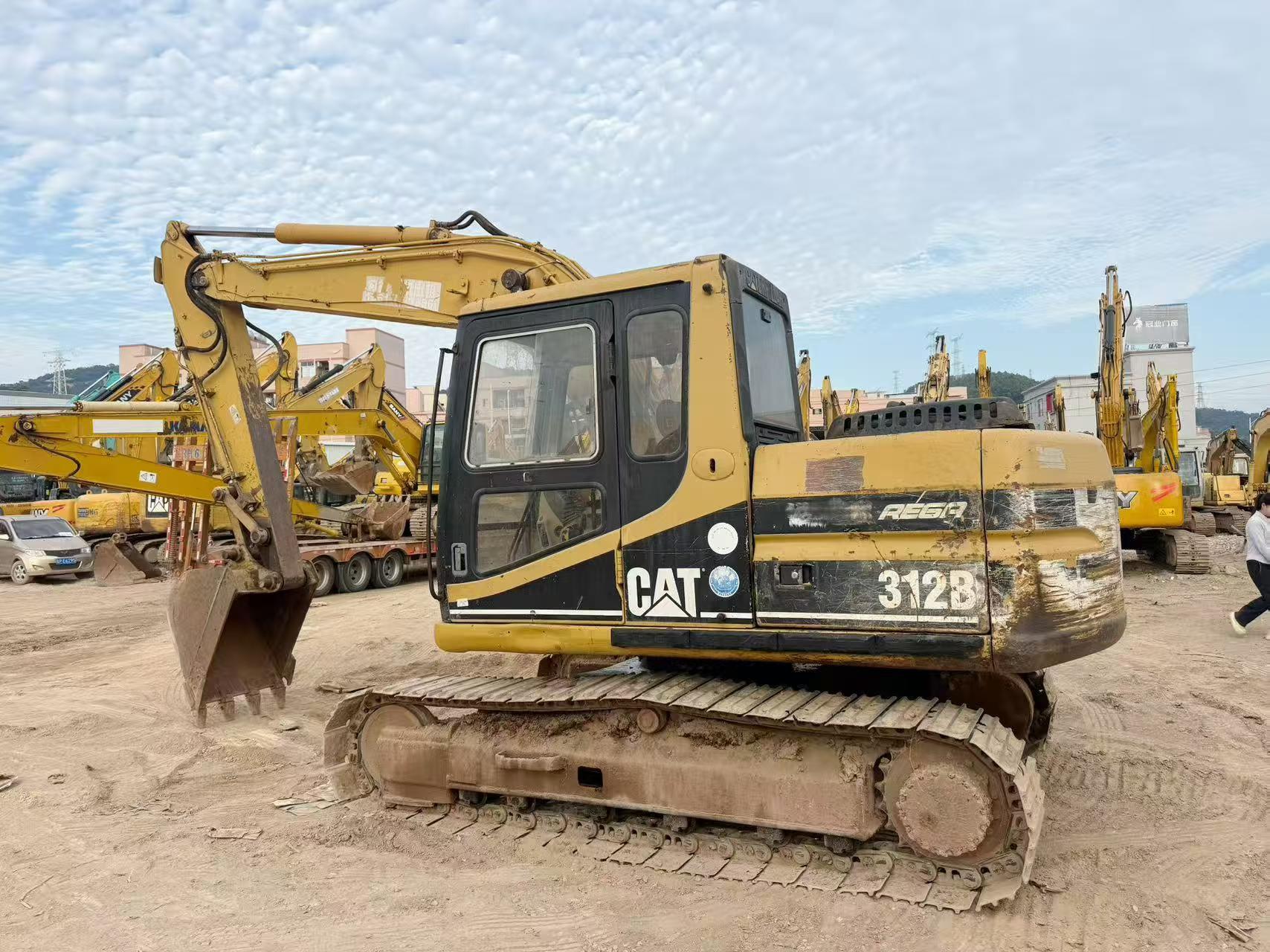 Buy Caterpillar 312B Used Excavator / 3