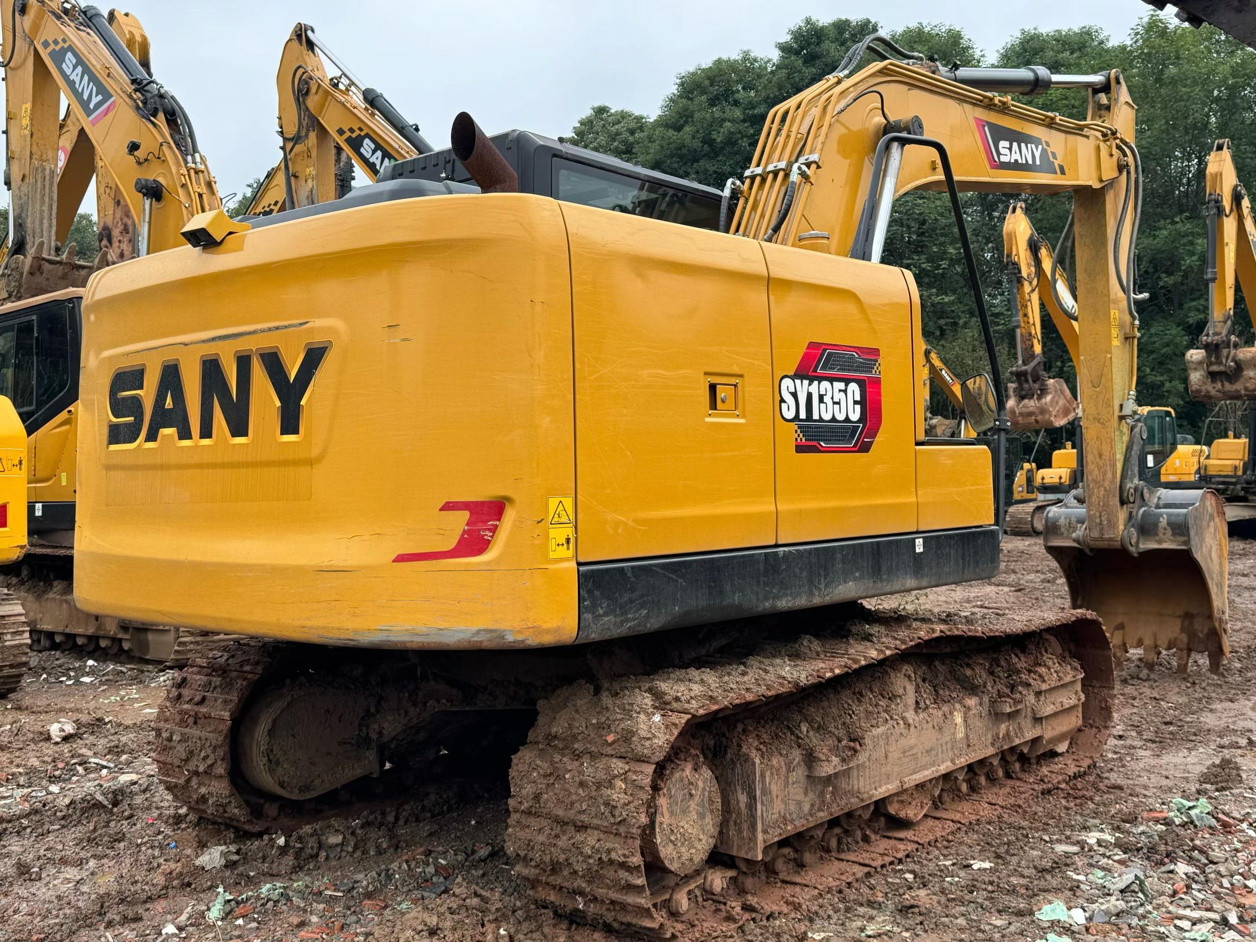 Buy Sany SY135 Used Excavator / 2