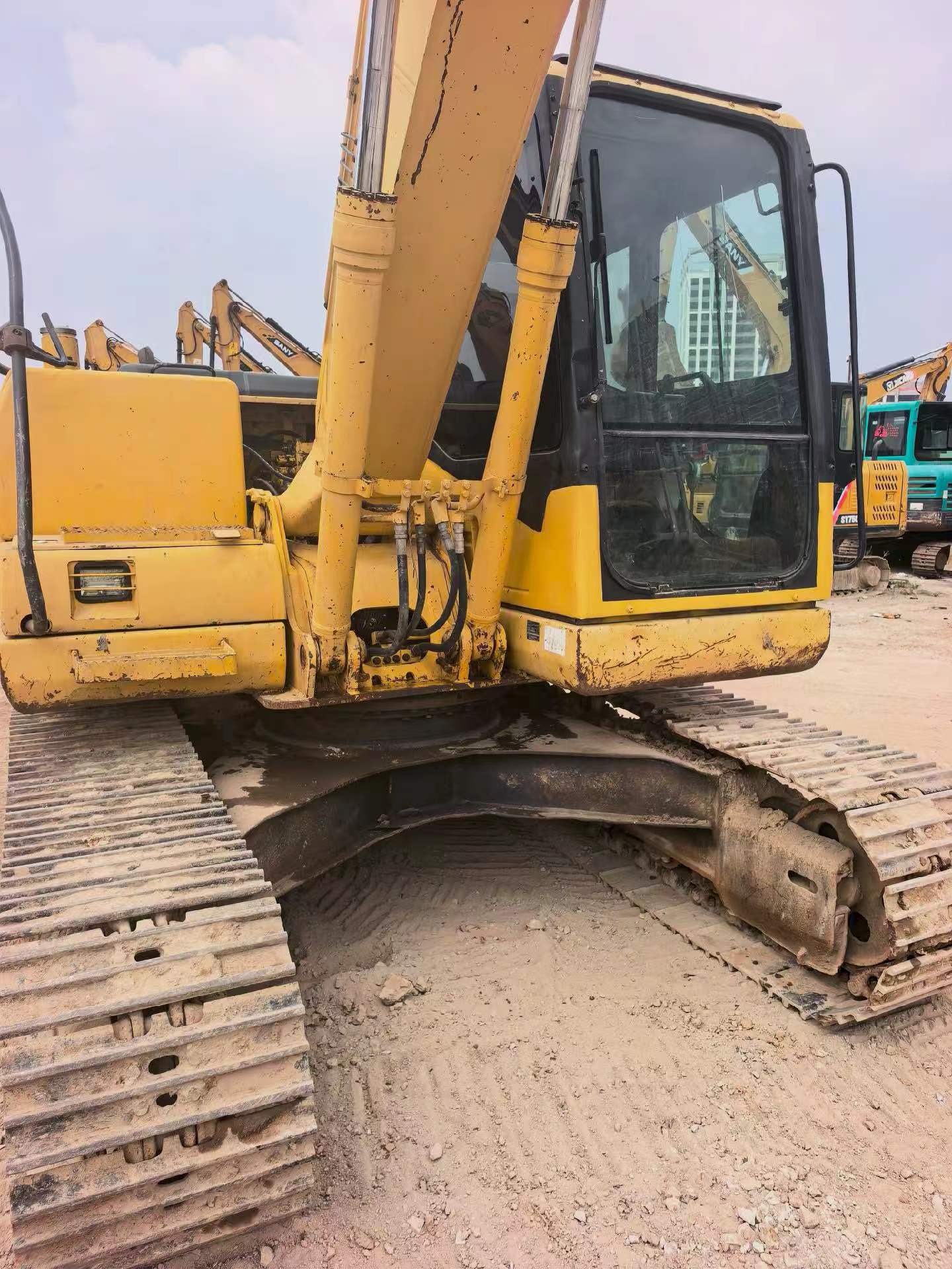 Buy Komatsu PC110-7 Used Excavator / 4