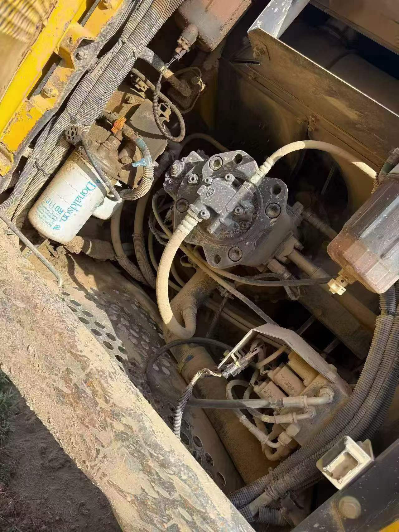 Buy Sumitomo SH210-5 Used Excavator / 6
