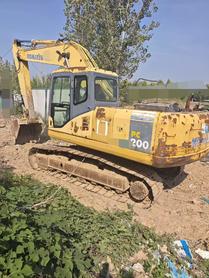 Buy Komatsu PC200-7 Used Excavator / 3 Buy Komatsu PC200-7 Used Excavator / 3