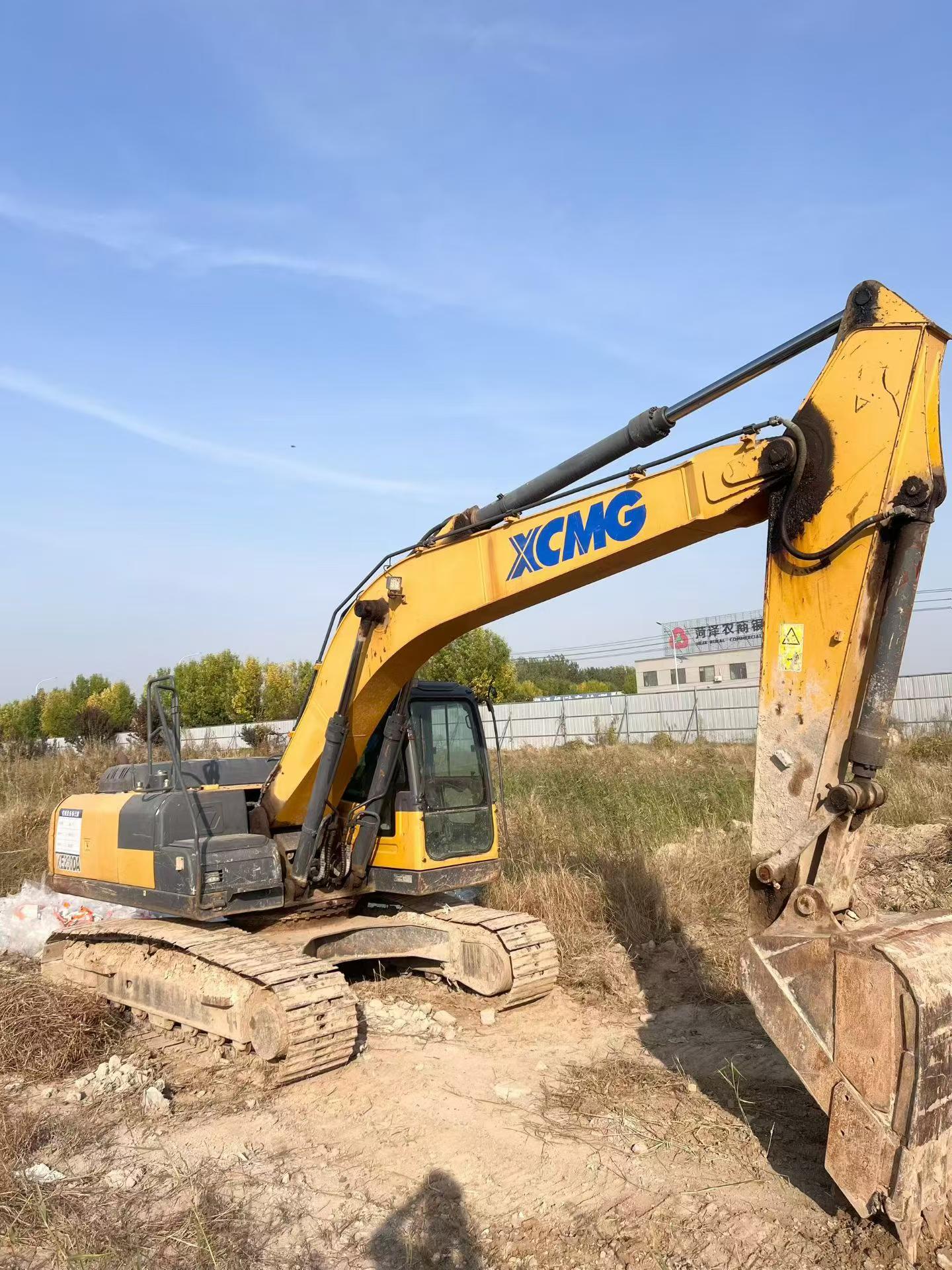 Acheter Pelle XCMG XE200 d'occasion / 2