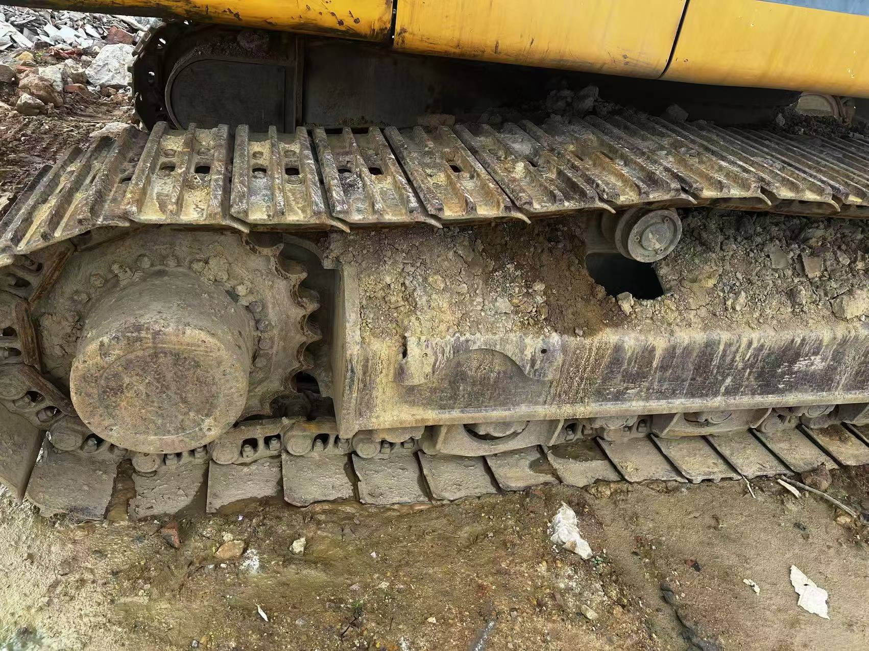Buy Liebherr R934B Used Excavator / 2