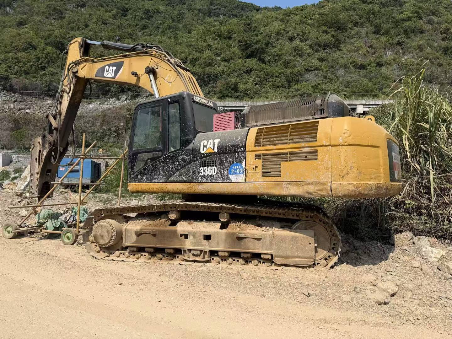 Buy Caterpillar 336E Used Excavator / 4