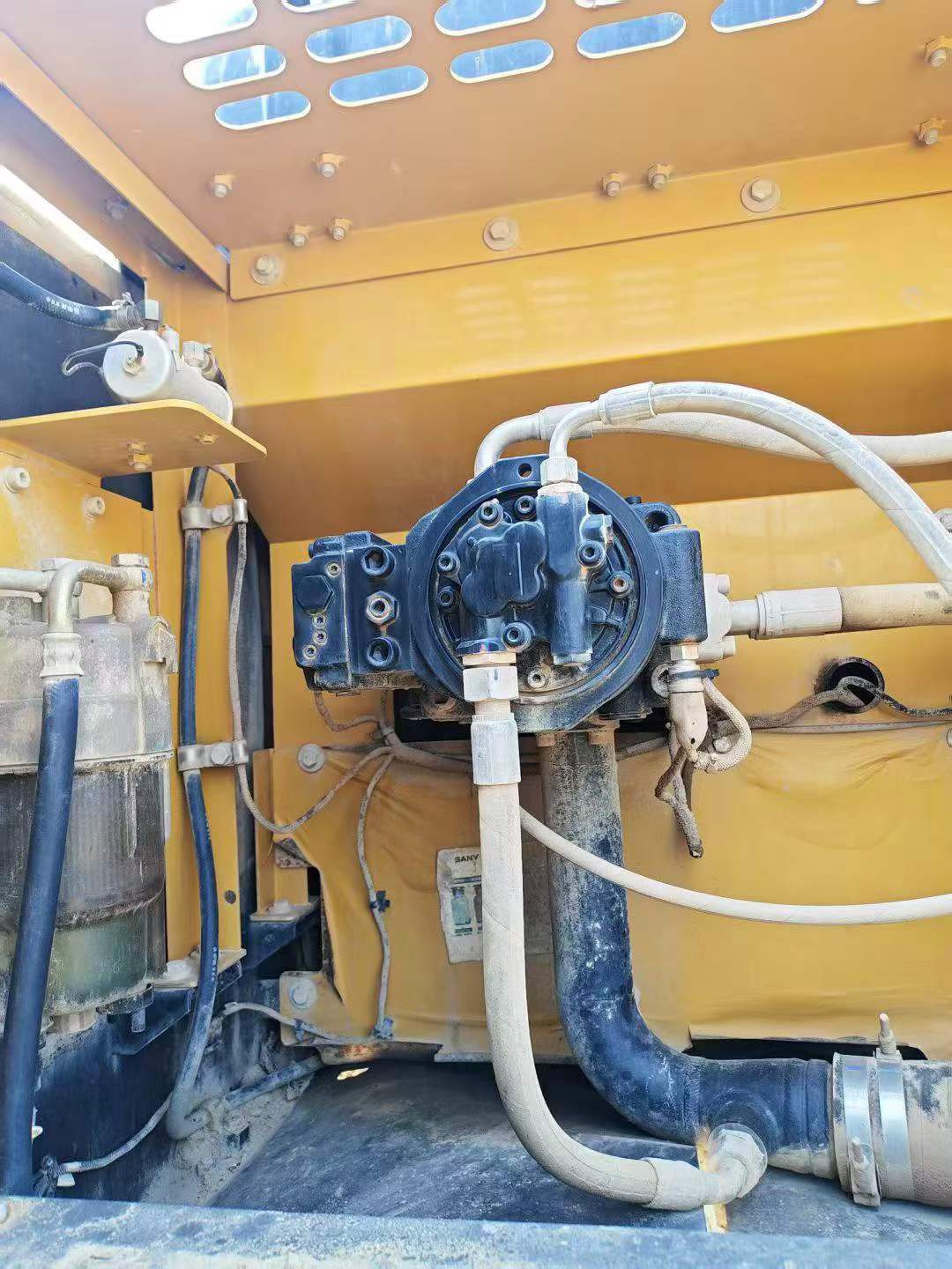 Buy Sany SY245H Used Excavator / 6