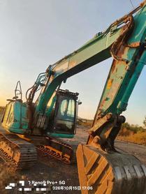 Buy Kobelco SK135 Used Excavator / 2 Buy Kobelco SK135 Used Excavator / 2