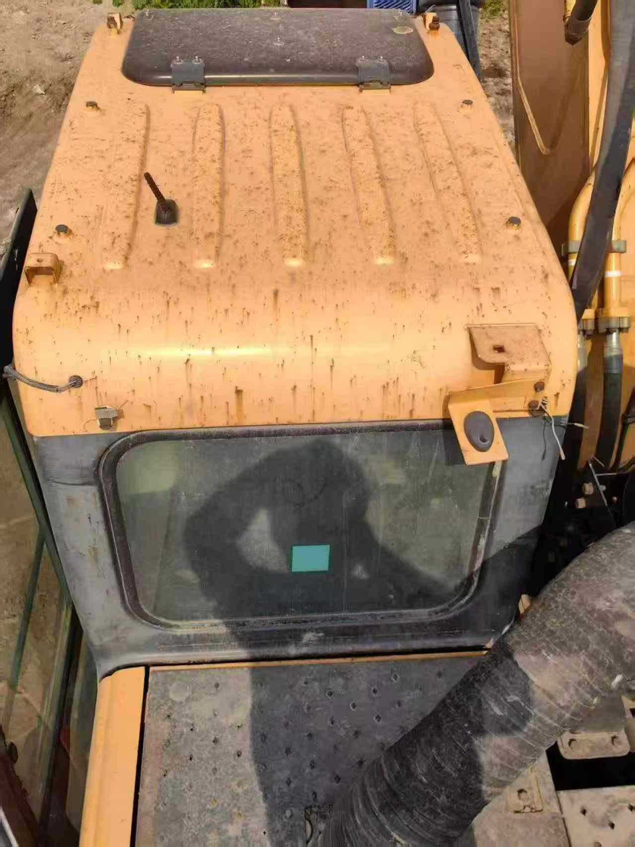 Buy Hyundai R385LVS Used Excavator / 2