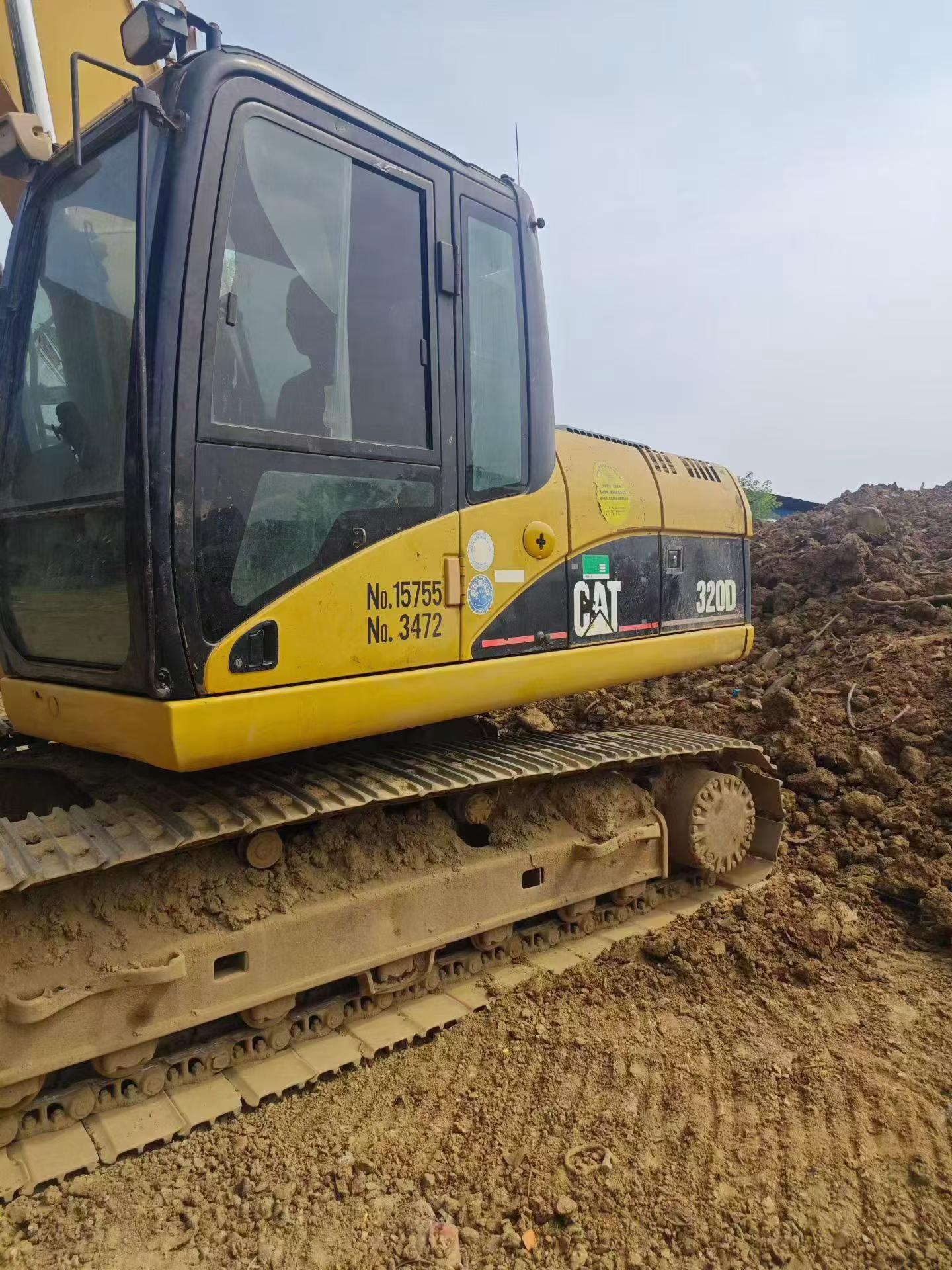 Buy Caterpillar 320D Used Excavator / 9