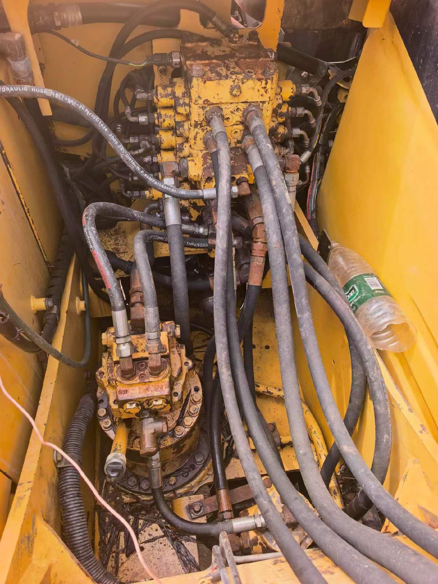 Buy Komatsu PC110-7 Used Excavator / 8