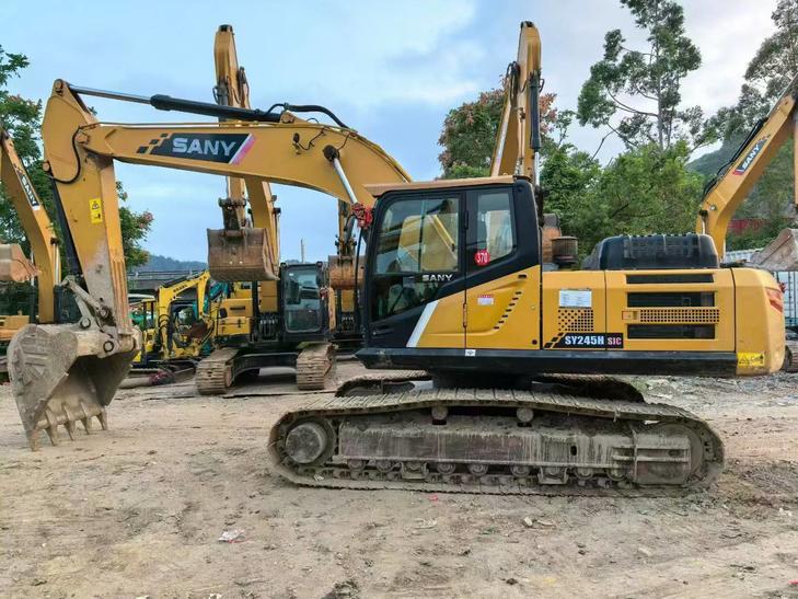 Buy Sany SY245H Used Excavator / 1