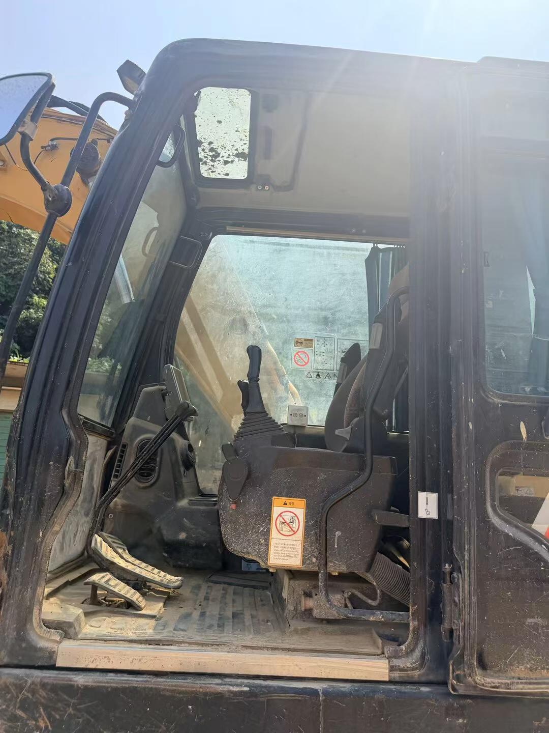 Buy Sany SY135 Used Excavator / 3