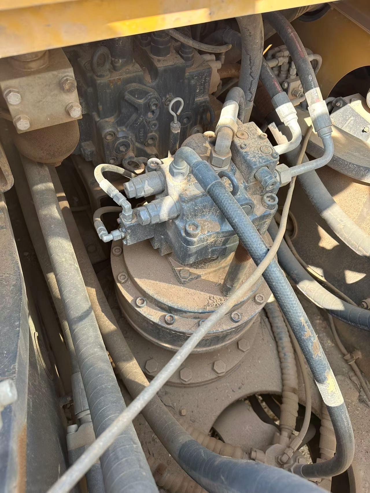 شراء حفارة XCMG XE380K مستعملة / 6