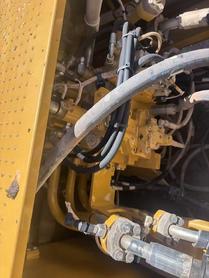 Buy Caterpillar CAT352 Used Excavator / 9 Buy Caterpillar CAT352 Used Excavator / 9