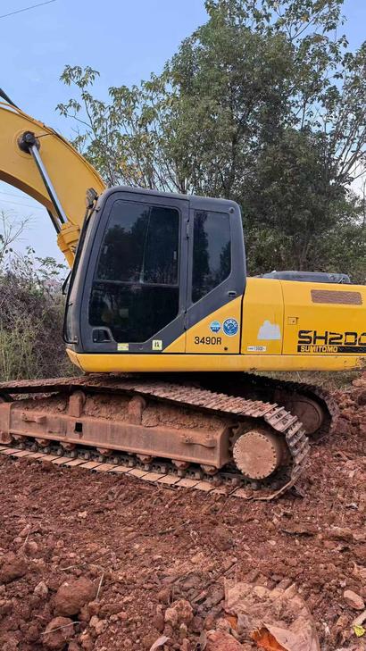 Buy Sumitomo SH200A5 Used Excavator / 1