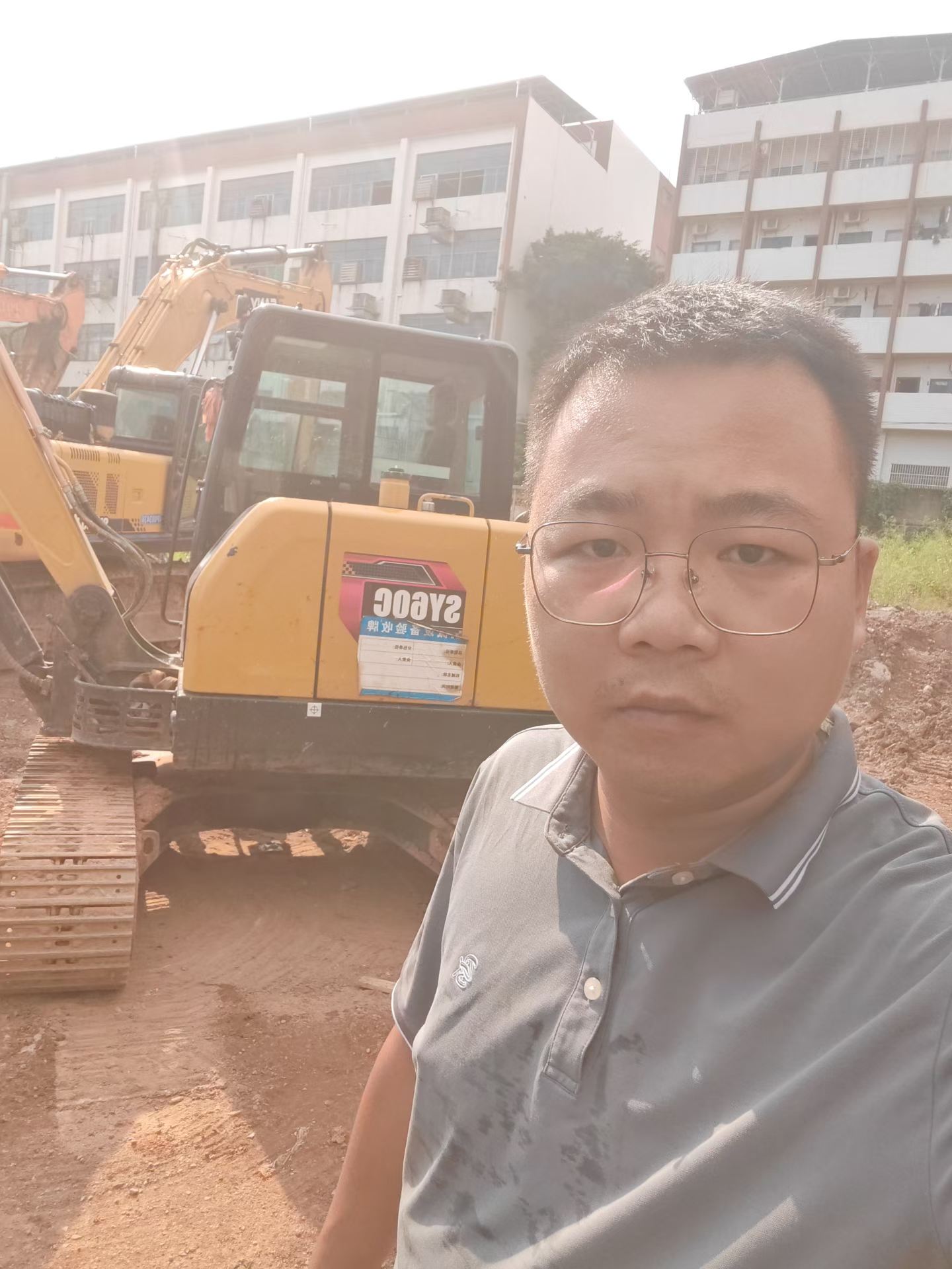 Buy Sany SY60 Used Excavator / 9