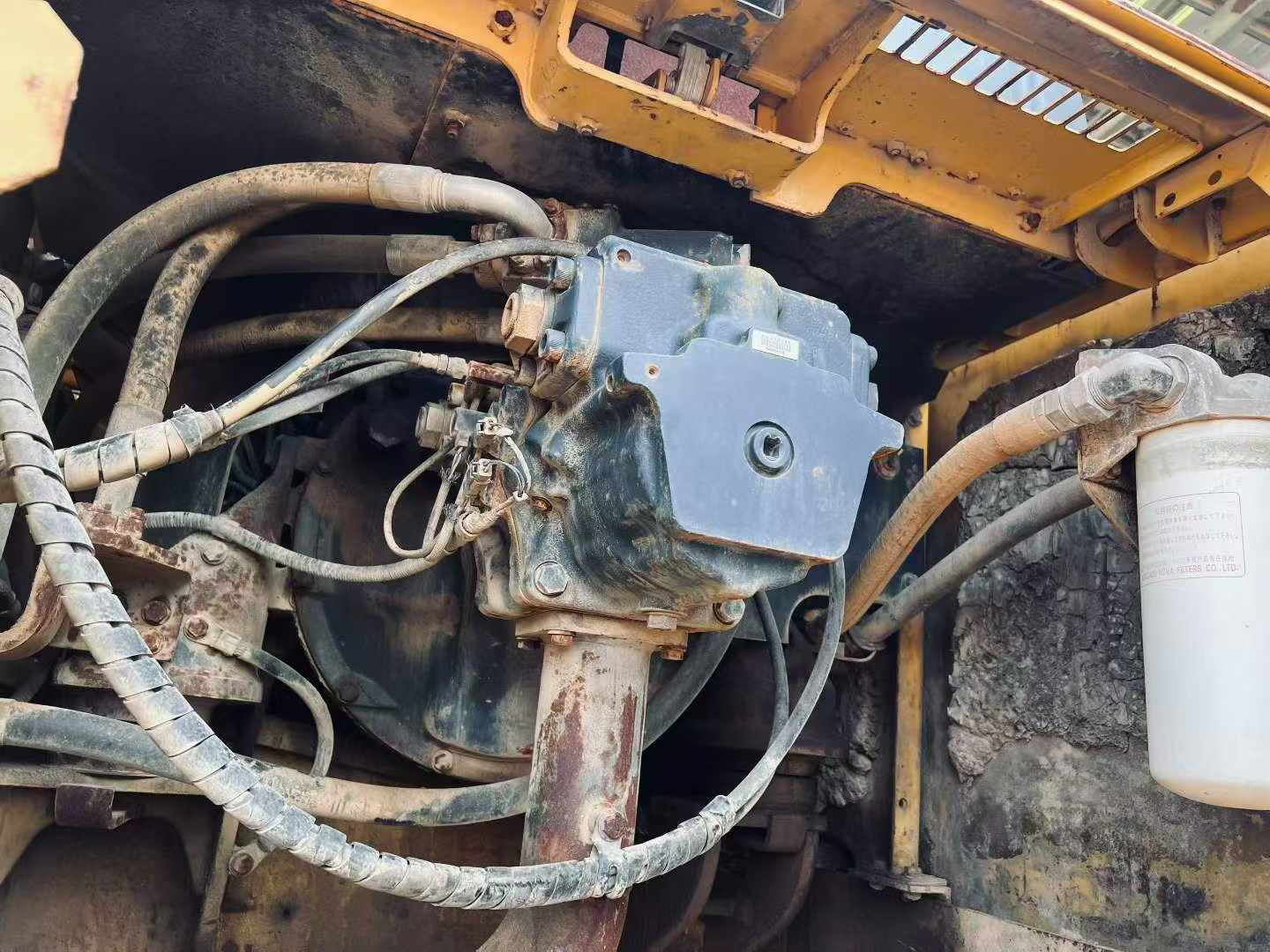 Buy Komatsu PC350-6 Used Excavator / 2
