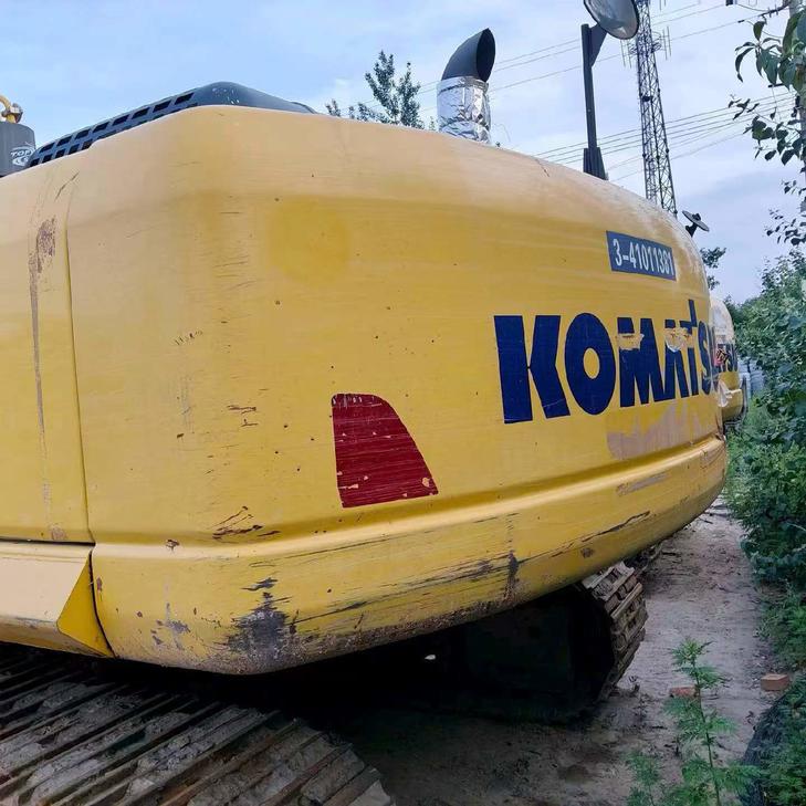 Buy Komatsu PC240-6 Used Excavator / 1