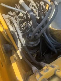Buy Kato HD512-6 Used Excavator / 2 Buy Kato HD512-6 Used Excavator / 2