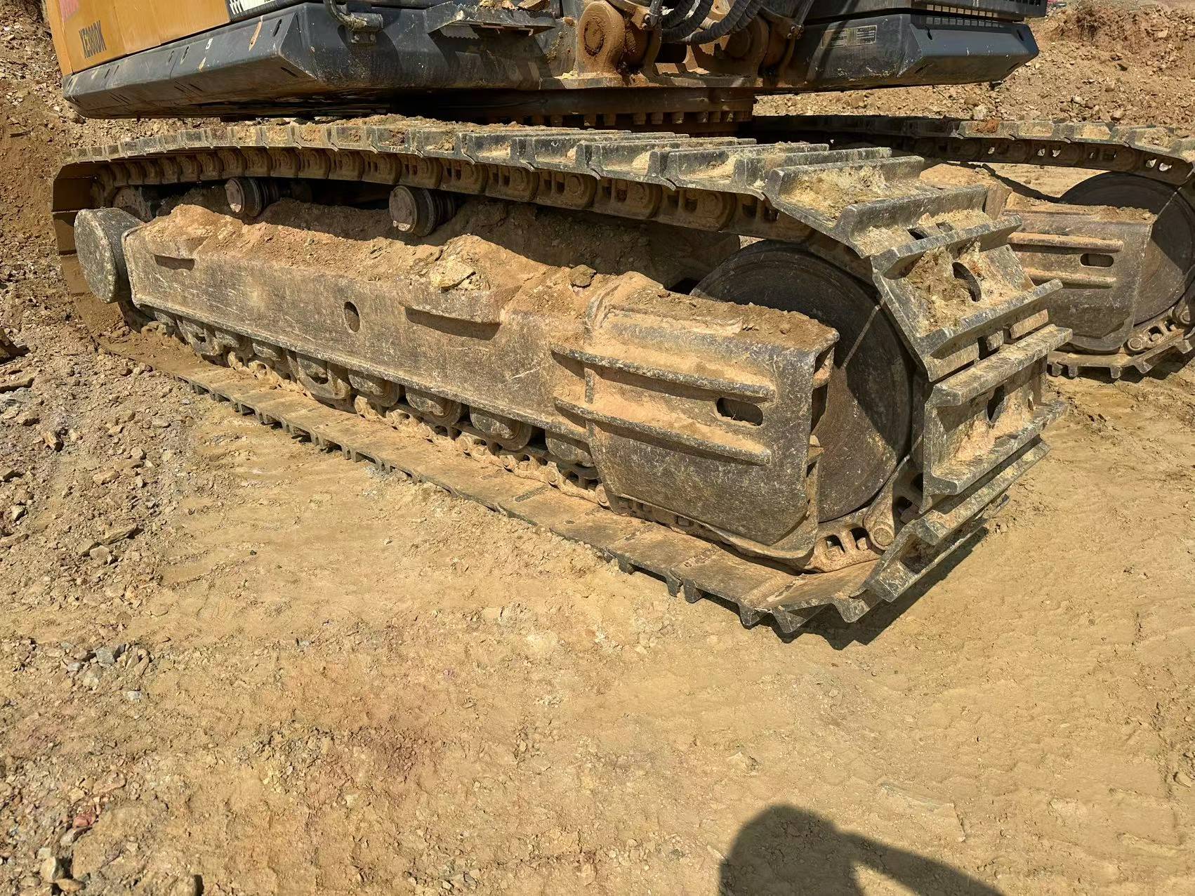 شراء حفارة XCMG XE380K مستعملة / 8