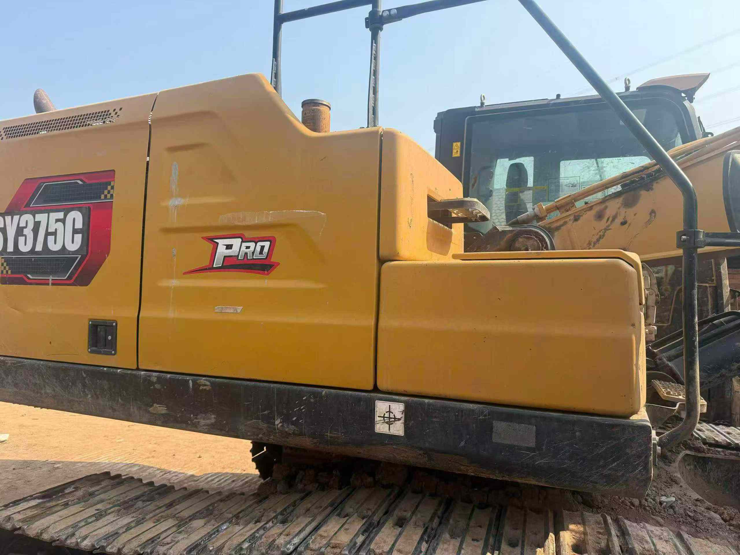 Buy Sany SY245H Used Excavator / 3