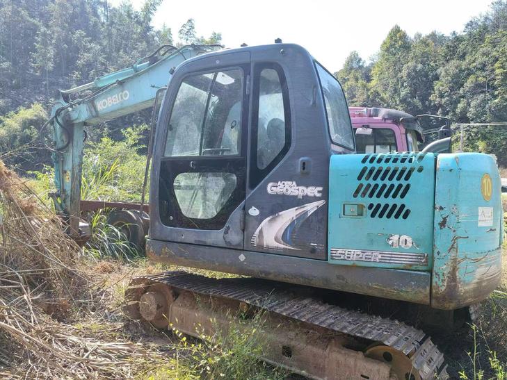 Buy Kobelco SK75 Used Excavator / 1