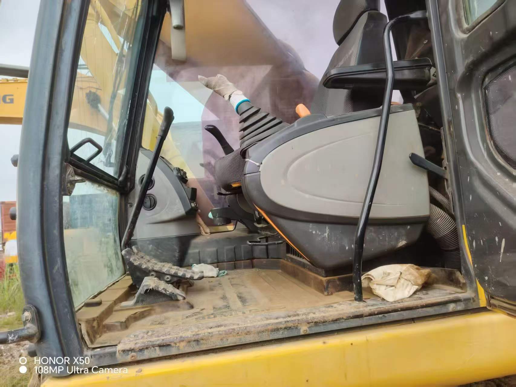Buy Sumitomo Used Excavator / 2